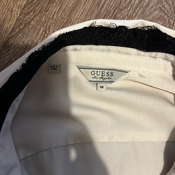 Guess blouse - Picture 2 of 4
